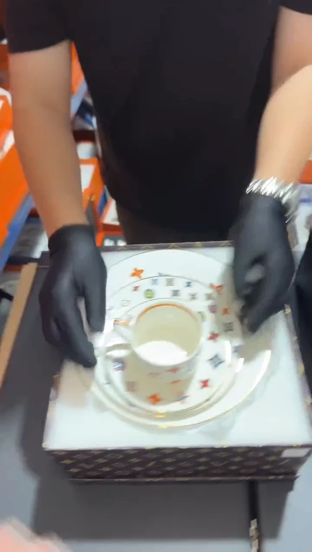 瓷片000----------