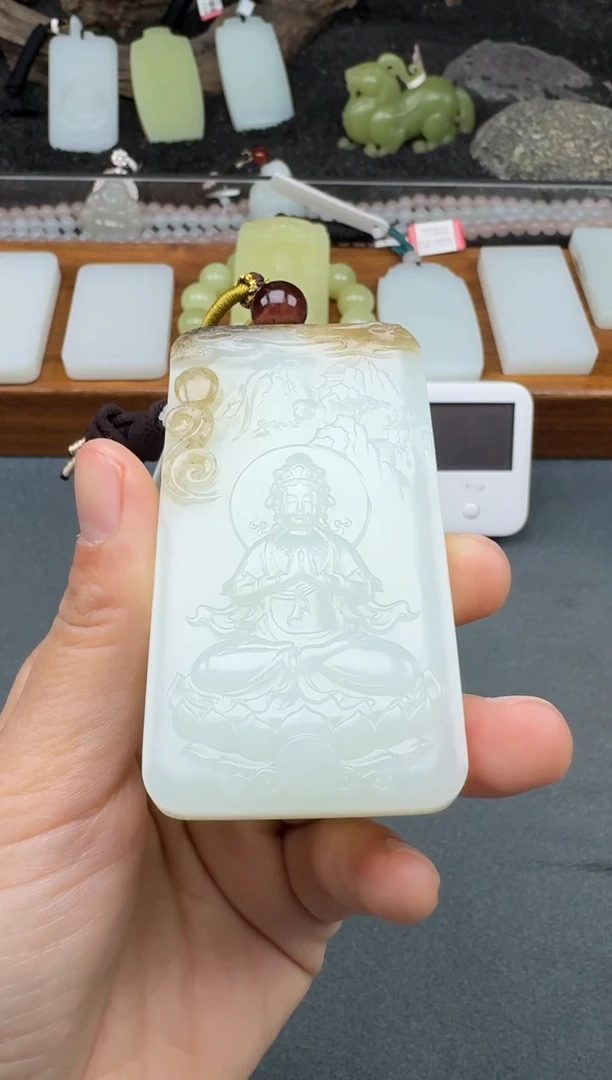 颈饰未镶嵌和田玉2