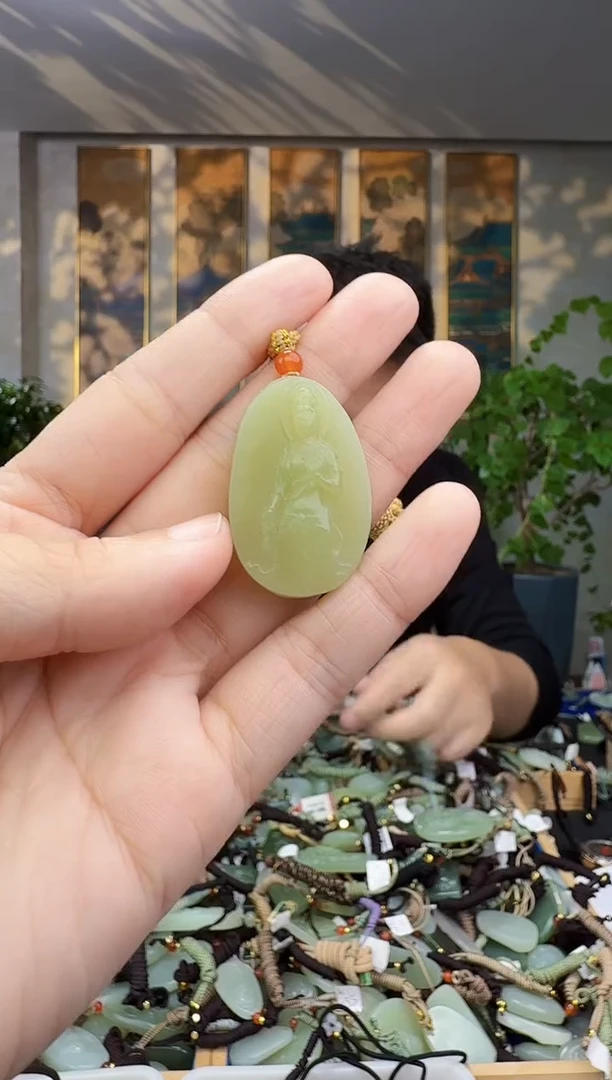 未镶嵌和田玉挂件拍一发一