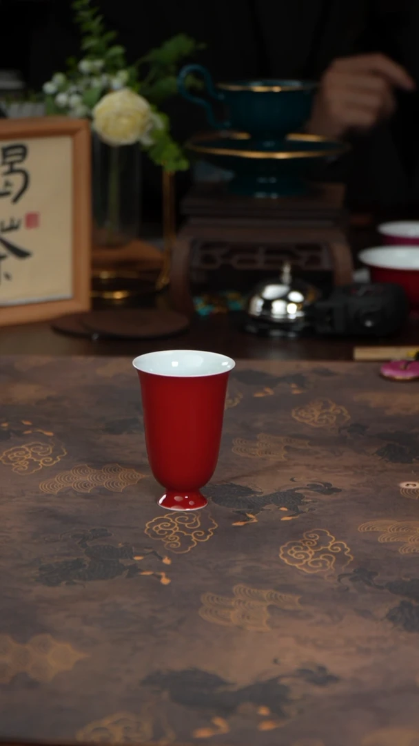 江壶见陶瓷宣德红闻香杯