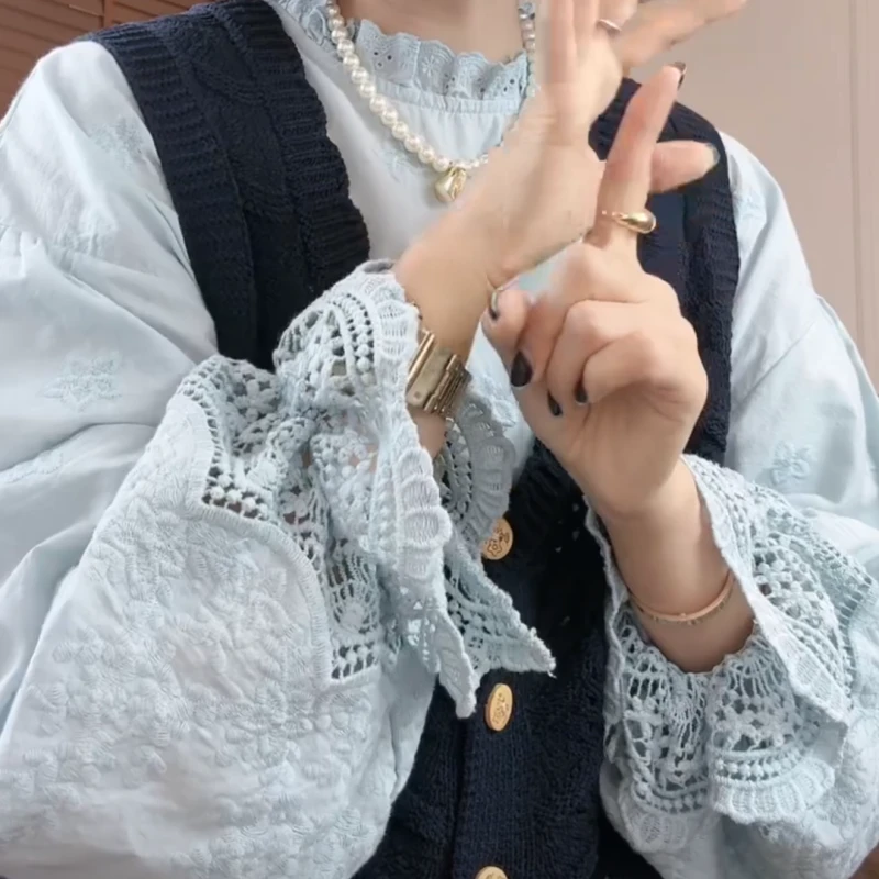 2025新款刺绣领精美钩花袖口下摆韩系百搭衬衣LK2501276