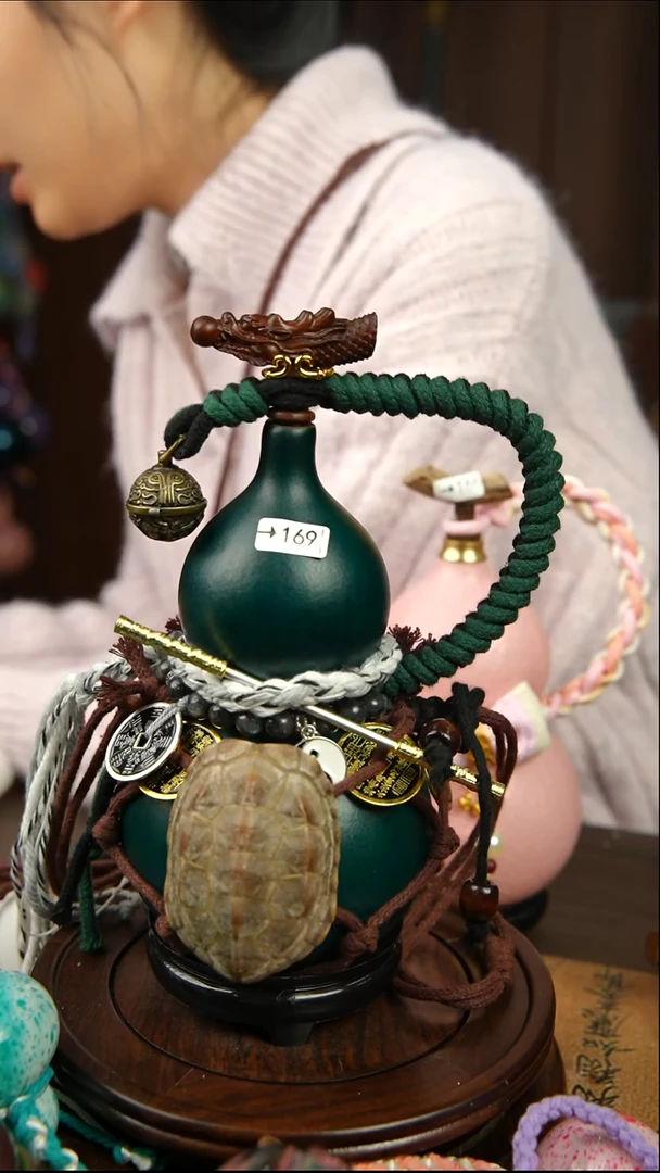 169号500ml左右非遗大漆酒葫芦