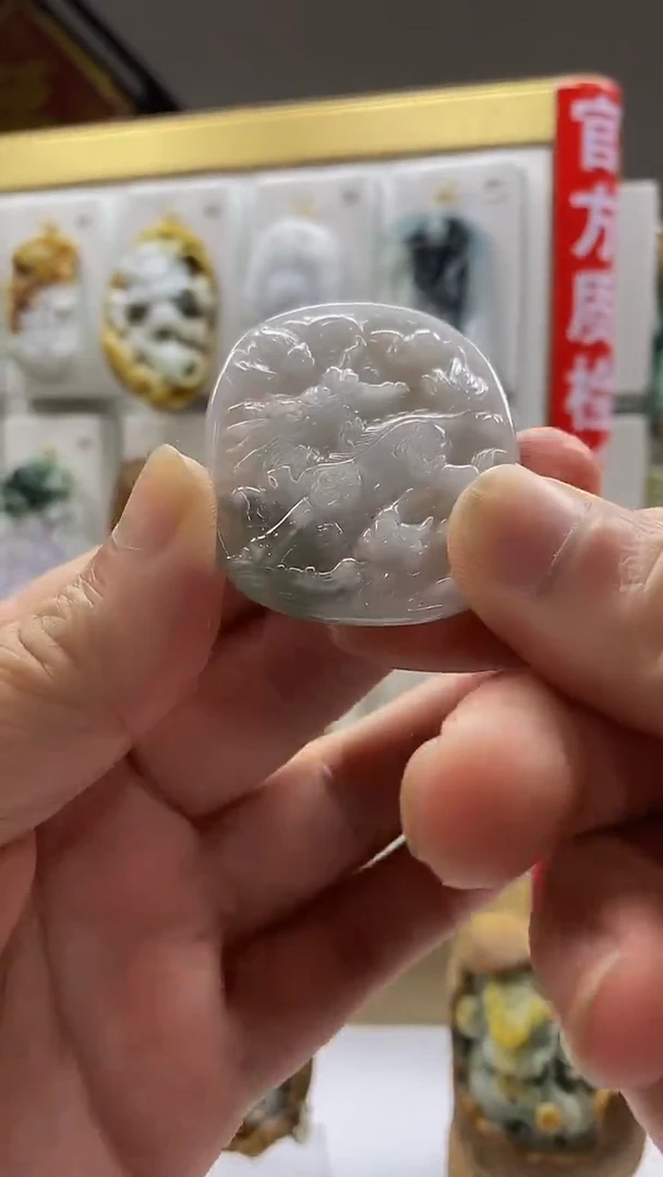 翡翠未镶嵌颈饰翡翠A货2025/8/12