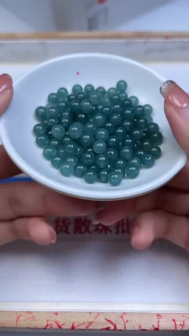未镶嵌散珠石英岩玉B301蓝 水 玉6mm30个6元