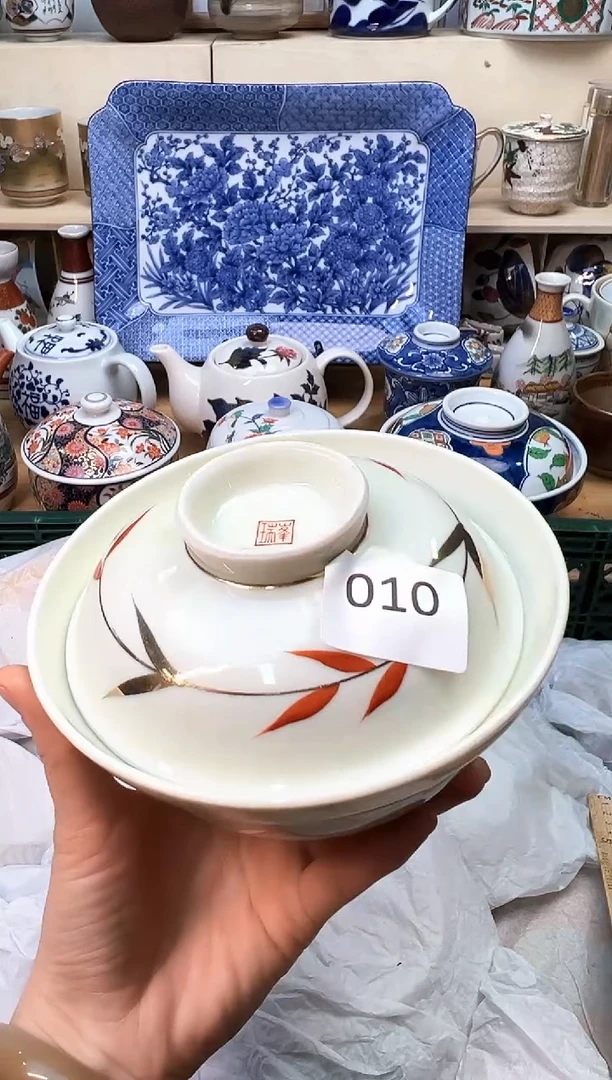 【闪购商品】T               010