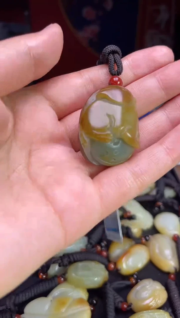 颈饰未镶嵌和田玉123