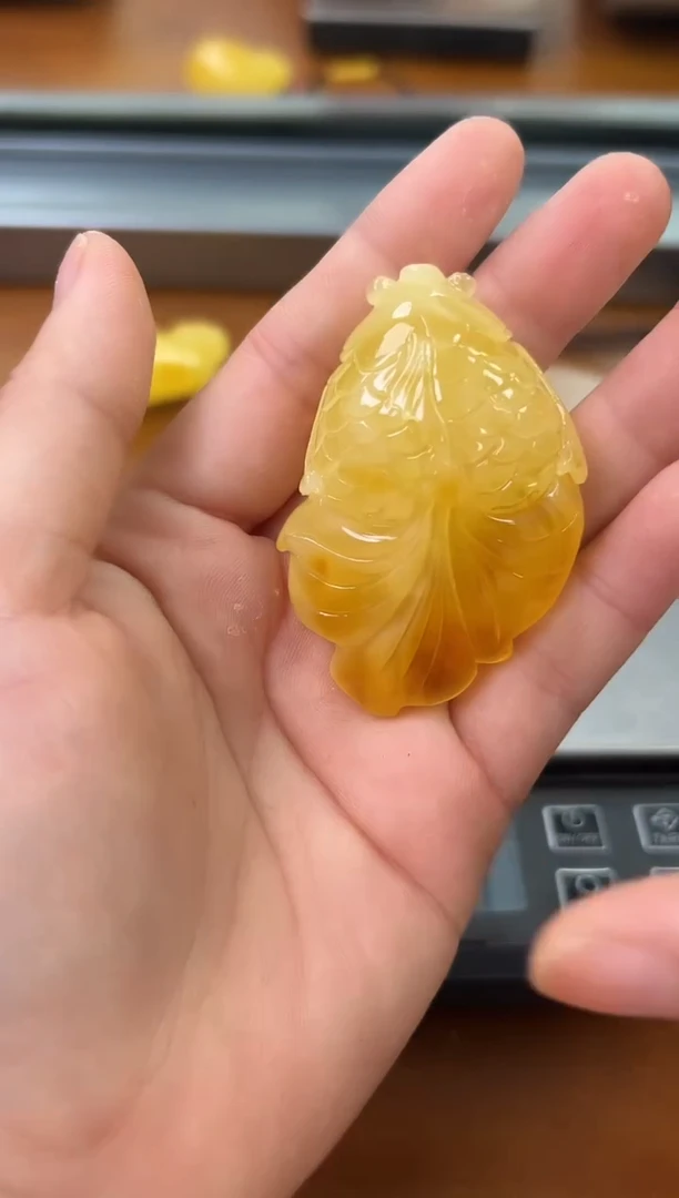 未镶嵌蜜蜡裸石蜜蜡吊坠