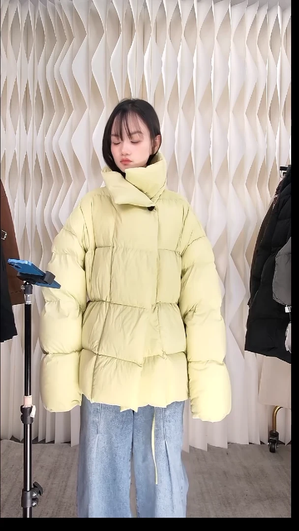 简约百搭羽绒均码