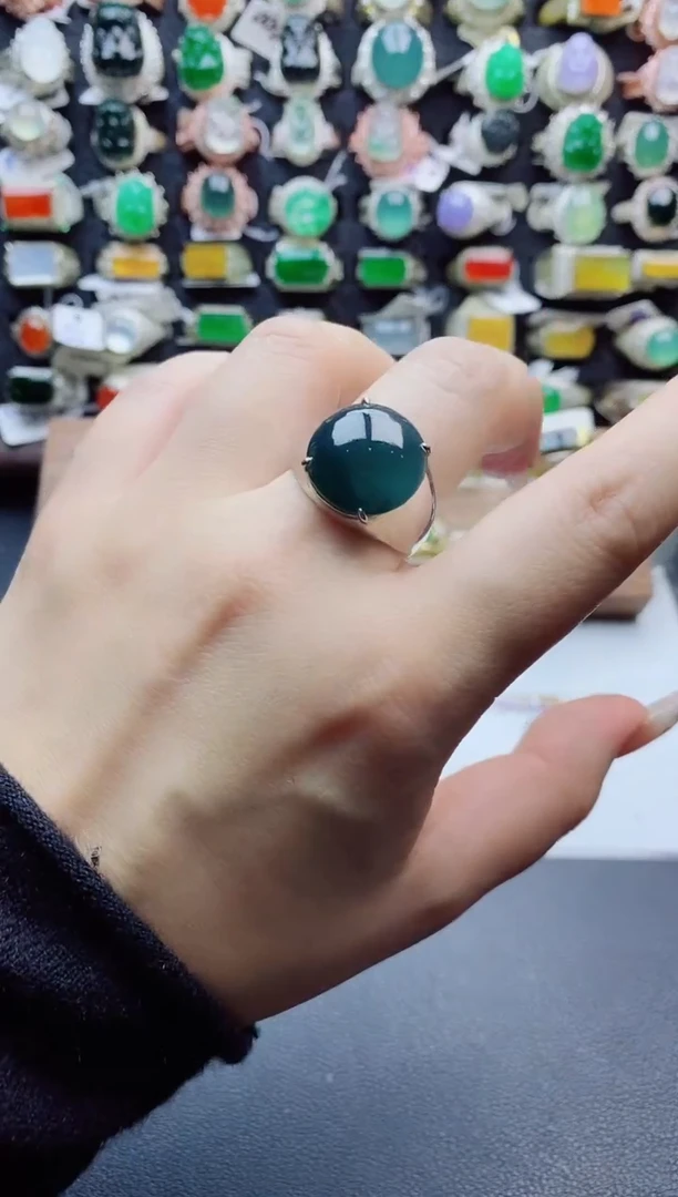 银S925镶嵌戒指翡翠天然翡翠A货男戒