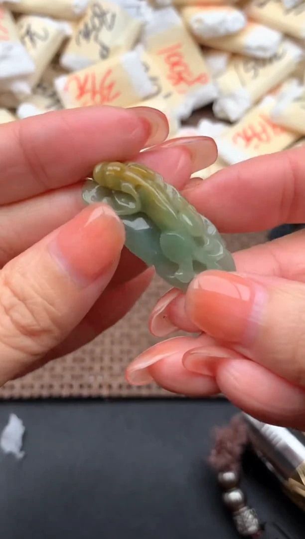 未镶嵌挂件翡翠福利