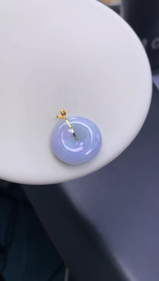 18K金镶嵌挂件翡翠48小时鉴赏期 退货不扣服务费