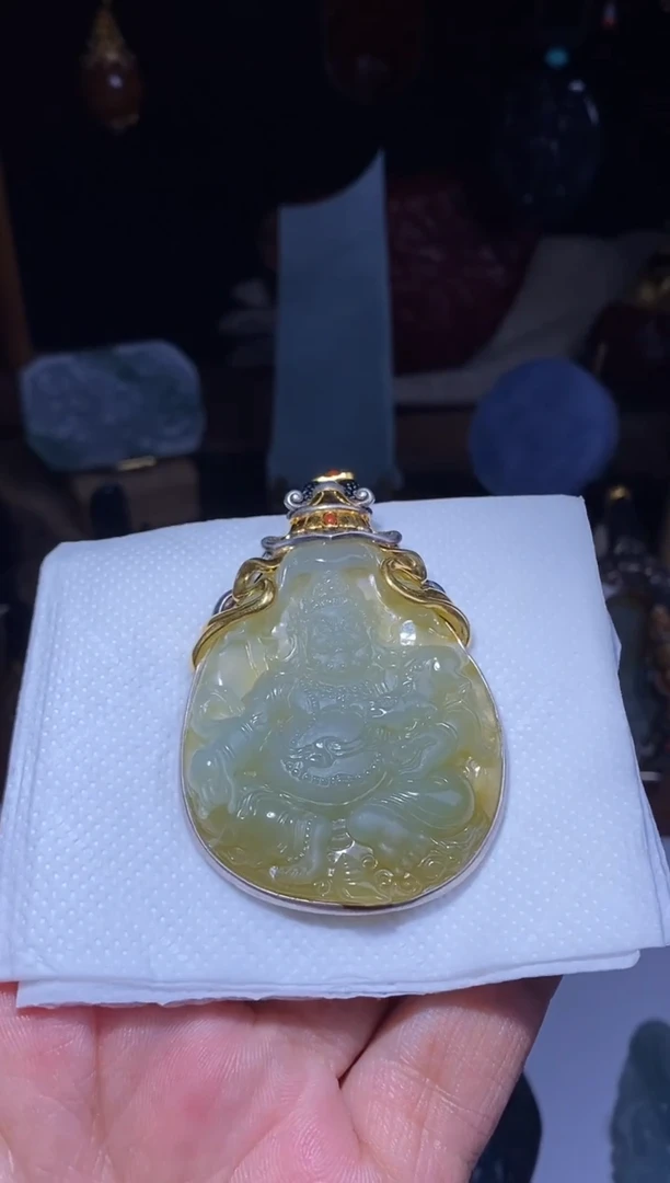 颈饰银S925镶嵌翡翠野*谷翡翠