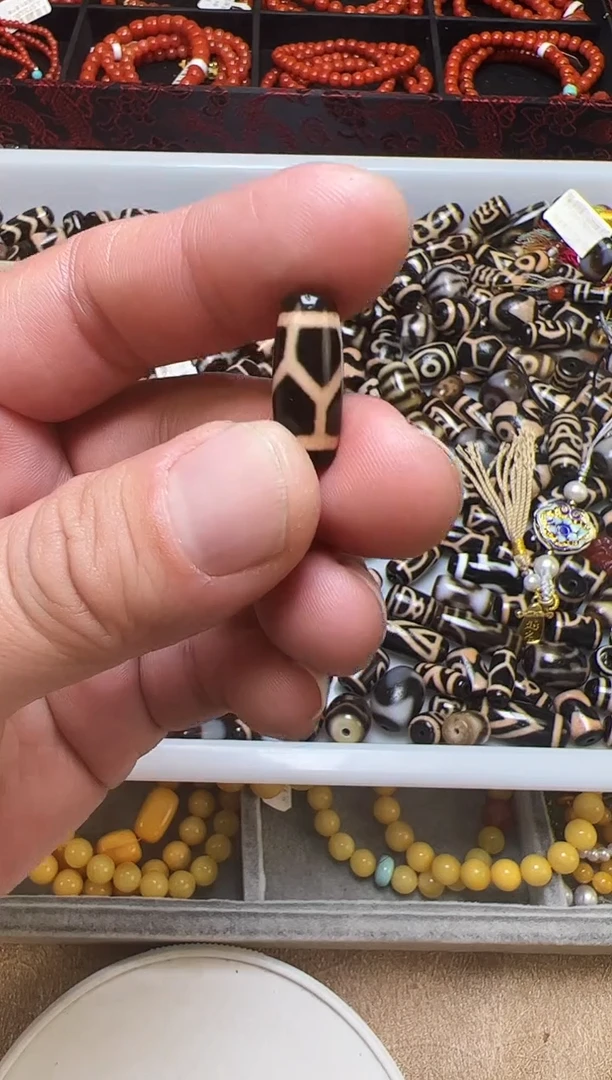 未镶嵌颈饰玛瑙/玉髓怡*龟甲