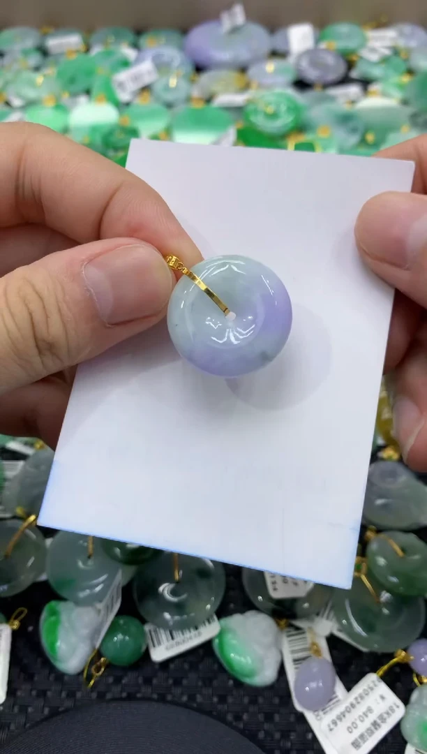 颈饰18K金镶嵌翡翠天然缅甸翡翠A货
