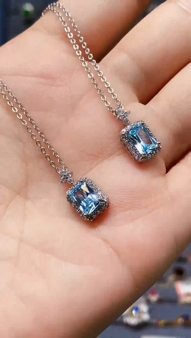 颈饰托帕石未镶嵌多样性发其一