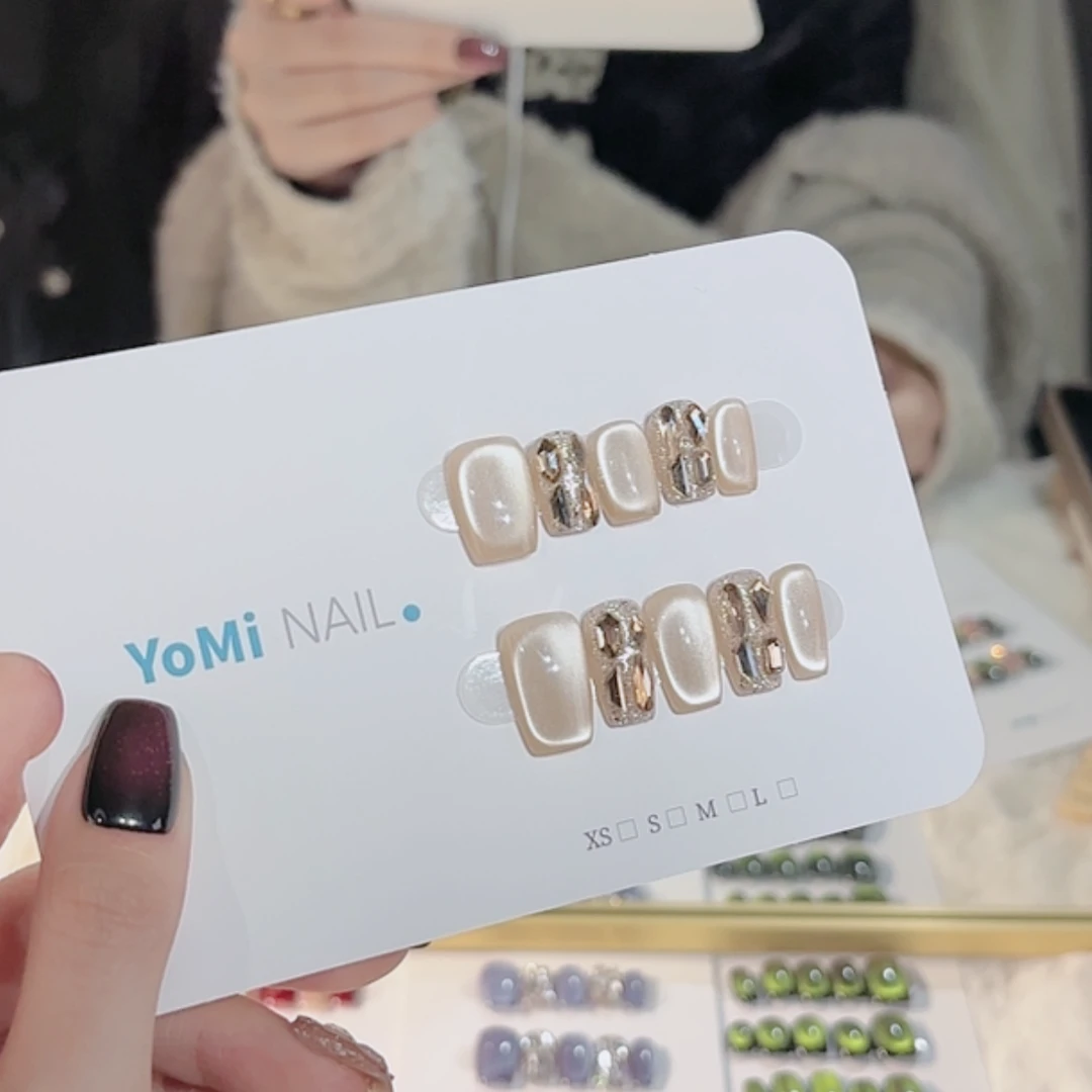 YoMi【冬季恋人】2025渐变猫眼美甲气质简约穿戴甲7