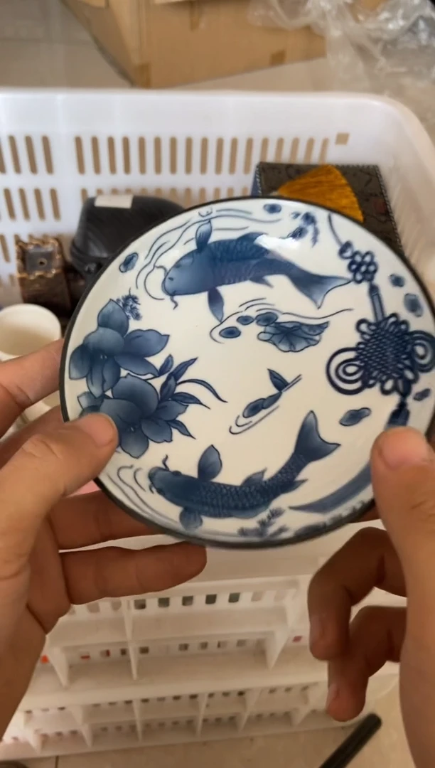 无运费险有瑕疵的摄影的产品有使用过的痕迹有点脏介意勿拍