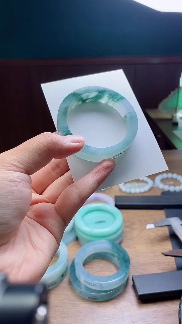 定制翡翠手镯未镶嵌用****1定制