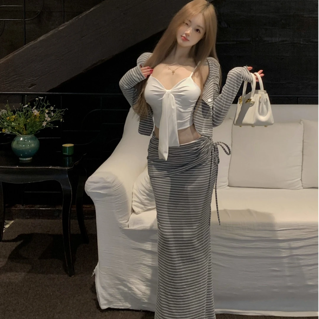 韩系纯欲时尚条纹套装女2025秋季新款辣妹修身显瘦针织开衫半身裙