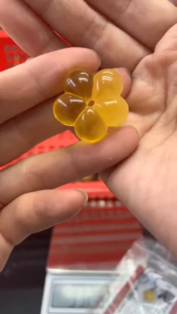 未镶嵌琥珀珠宝奇石547