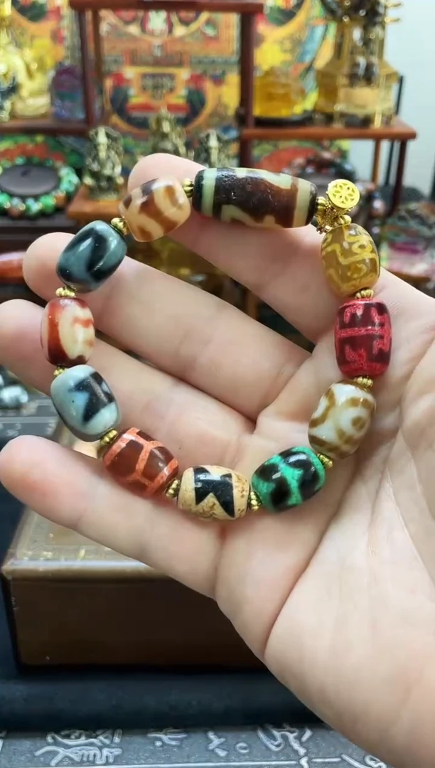 未镶嵌财财多宝手串颜色图案多样性随机发一条玛瑙/玉髓手串