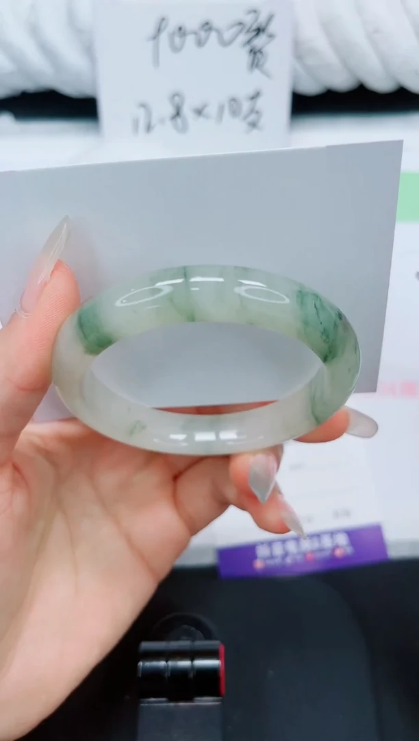 石英质玉手镯未镶嵌38-56.4