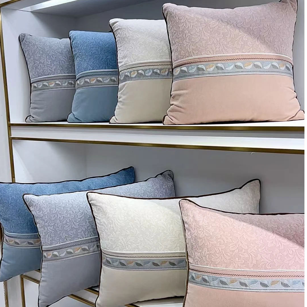 新款（浮雕花-长方形）卧室居家沙发抱枕靠枕 车枕 ！