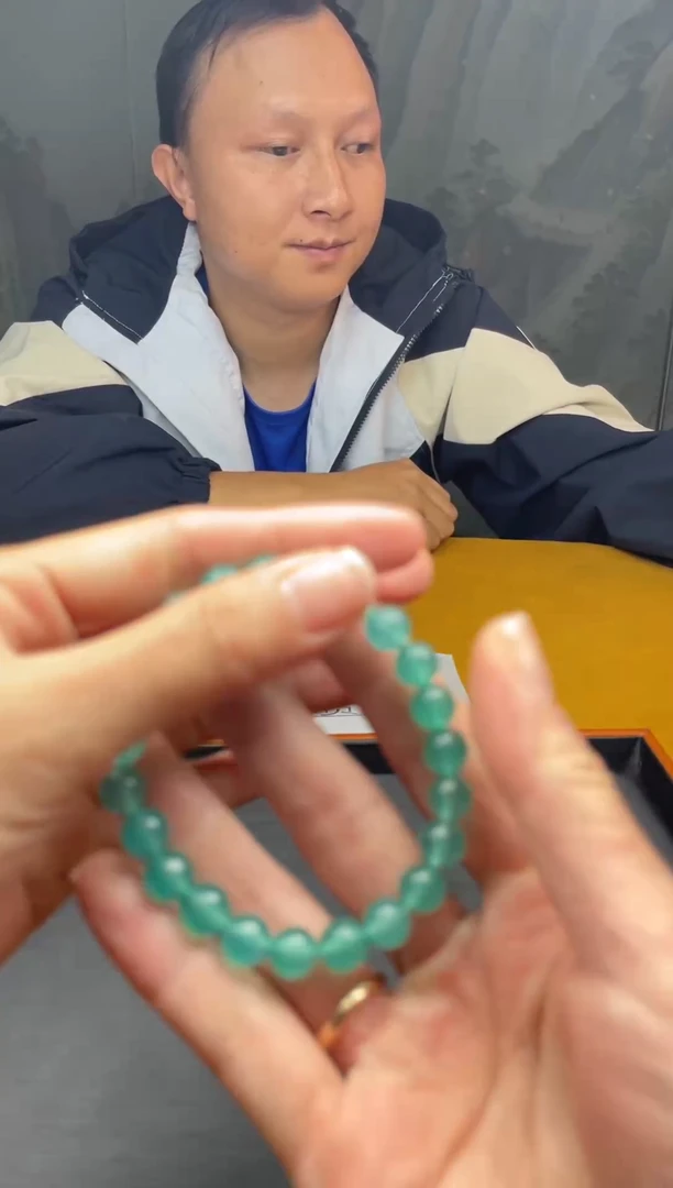 颈饰未镶嵌翡翠8MM