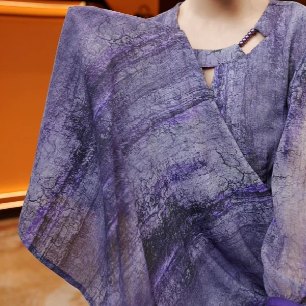 DM---【紫气东来】2025年气质优雅圆领时尚紫色连衣裙