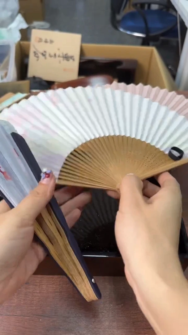 请***作爱人间初相识也敬深情不久远