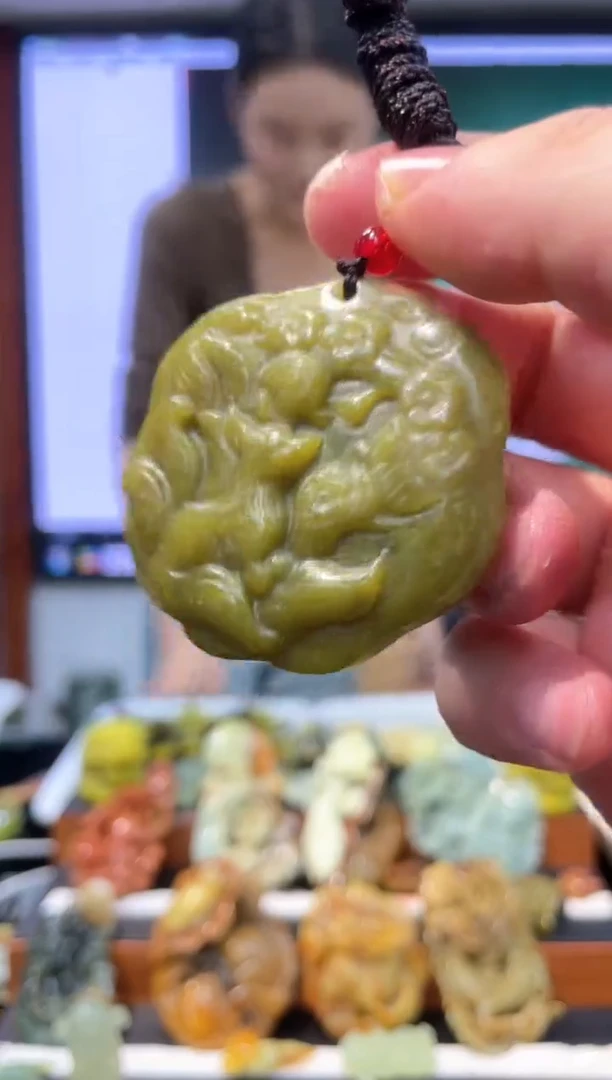 【闪购商品】岫玉吊坠未镶嵌·