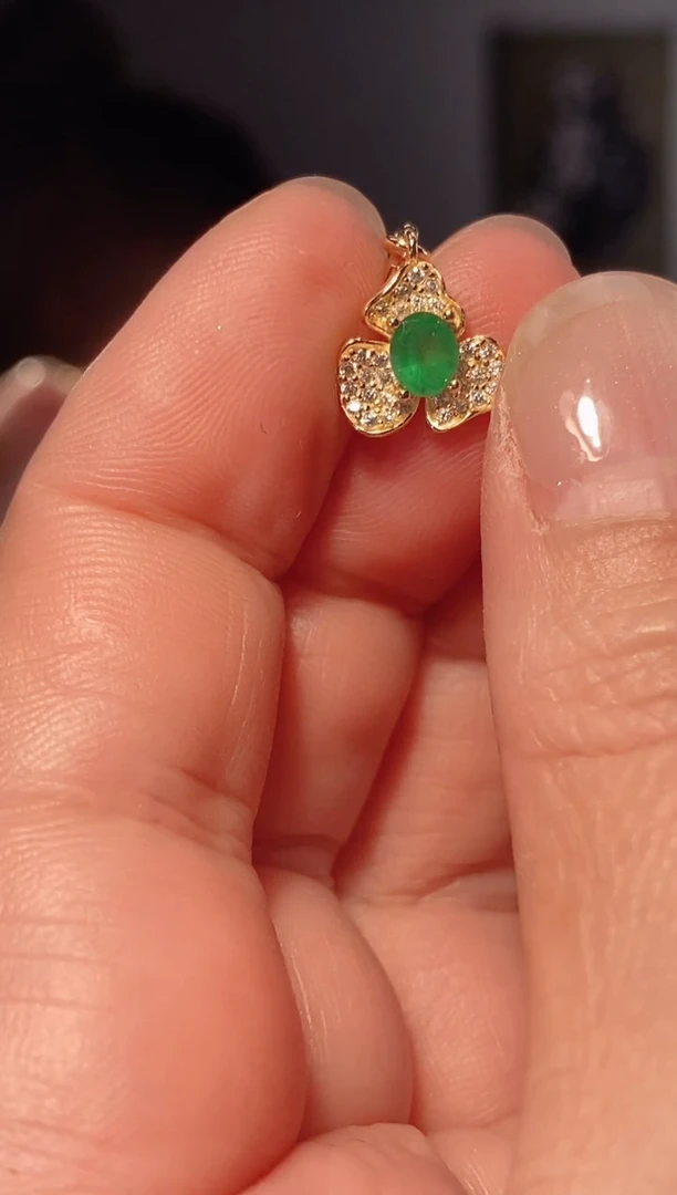 吊坠(赠链)未镶嵌祖母绿天然祖母绿吊坠