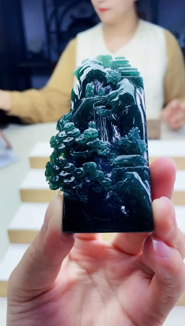 未镶嵌定制翡翠毛货09260055