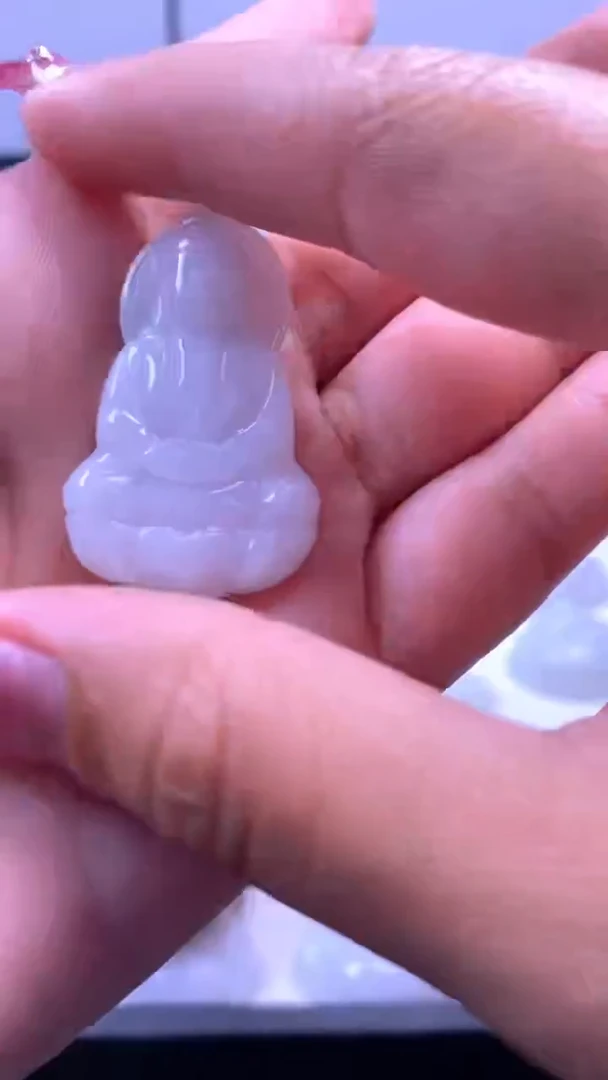 颈饰未镶嵌翡翠A