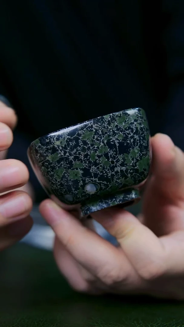 110老师手工作品，梅花玉一物一拍