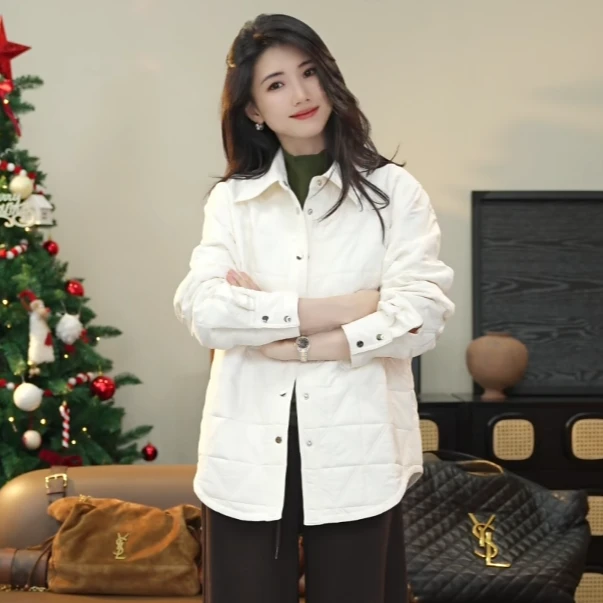 加厚大棋盘格奶杏色外套白色棉服菱方格排扣 Q6695