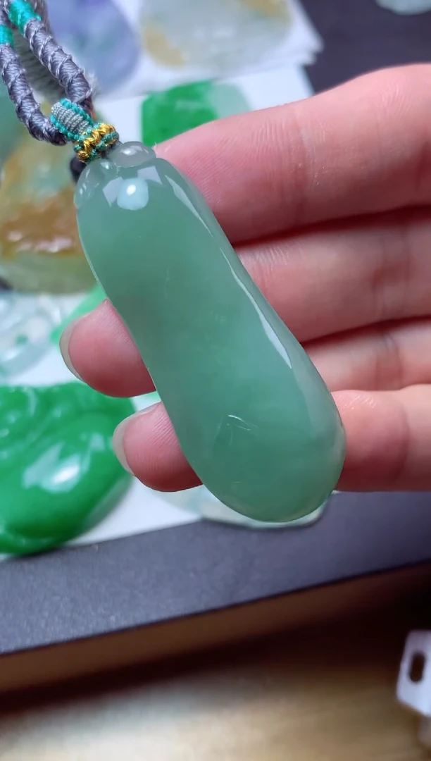 翡翠未镶嵌颈饰天然翡翠