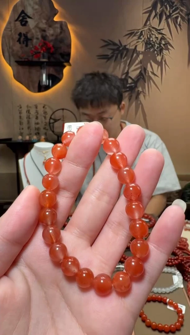 未镶嵌手串南红玛瑙一条8mm+ 多样性发货