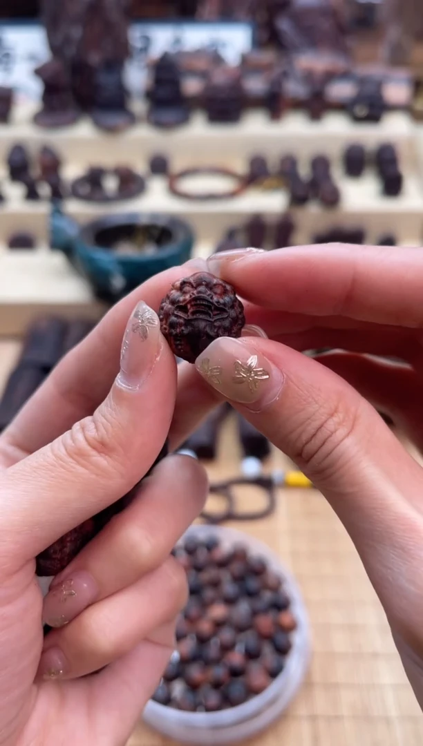 【闪购商品】降真香其他1.7貔貅圆珠单珠