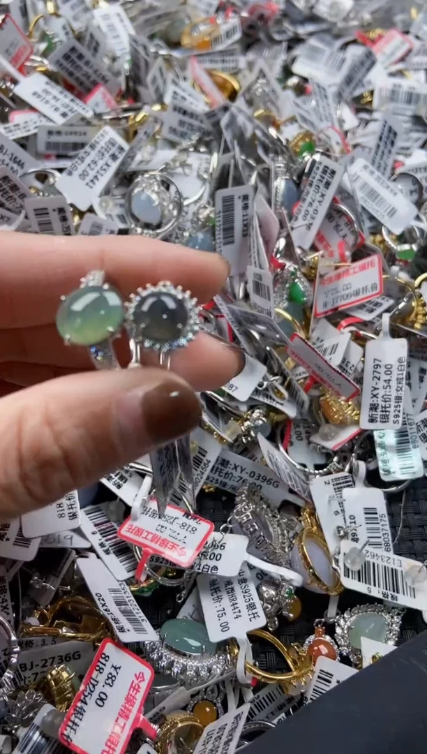 翡翠戒指银S925镶嵌666----1