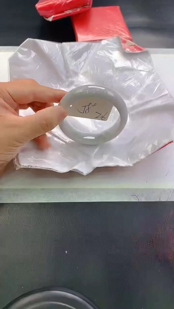 未镶嵌手镯翡翠206