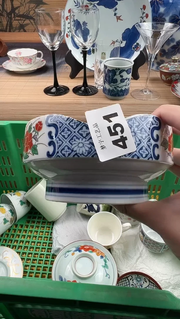 瓷片m****a瓷片     451