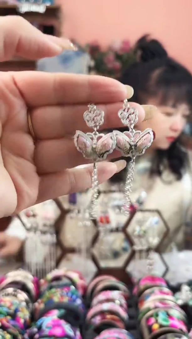艺枝独绣手工饰品742