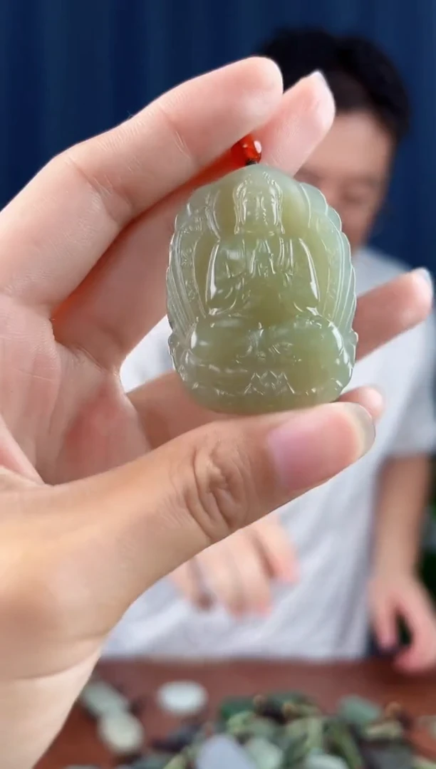 未镶嵌和田玉挂件拍一发一，多样性发货