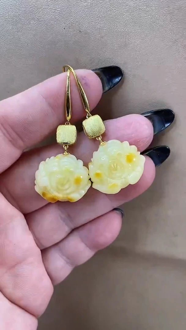 琥珀颈饰未镶嵌耳环