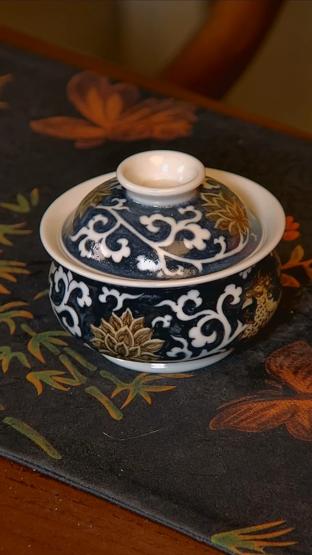 杯手工手绘杯杯很美丽