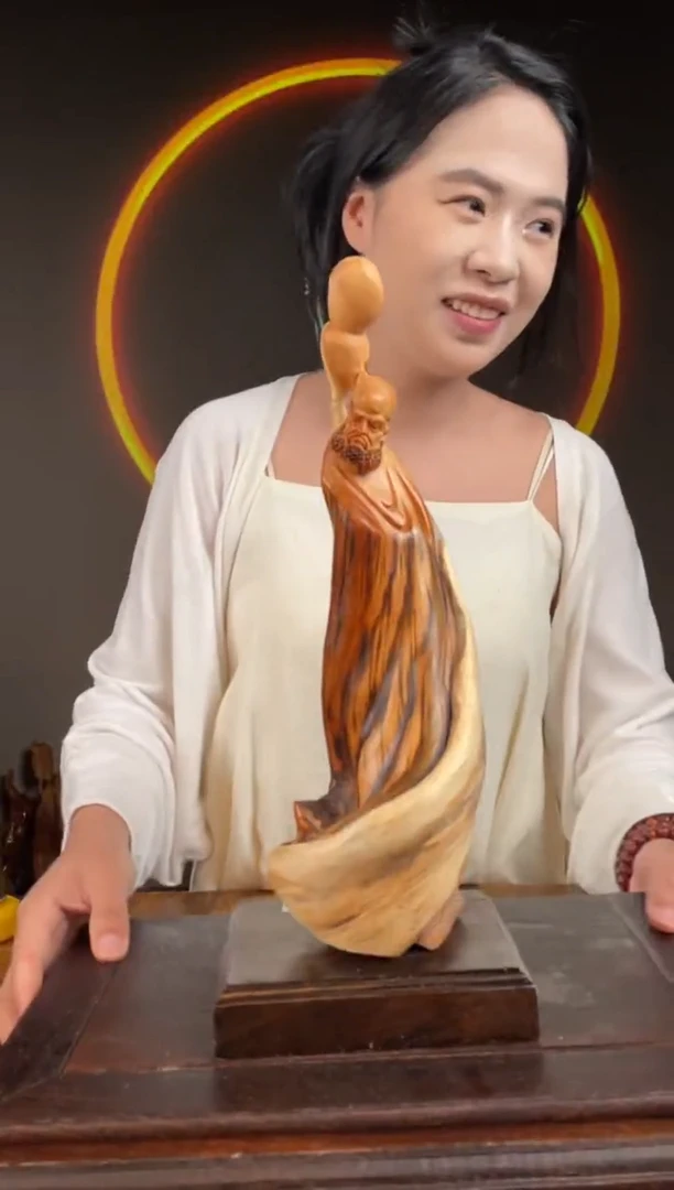 柏木（崖柏）手工摆件,先抢先得! 编号:209