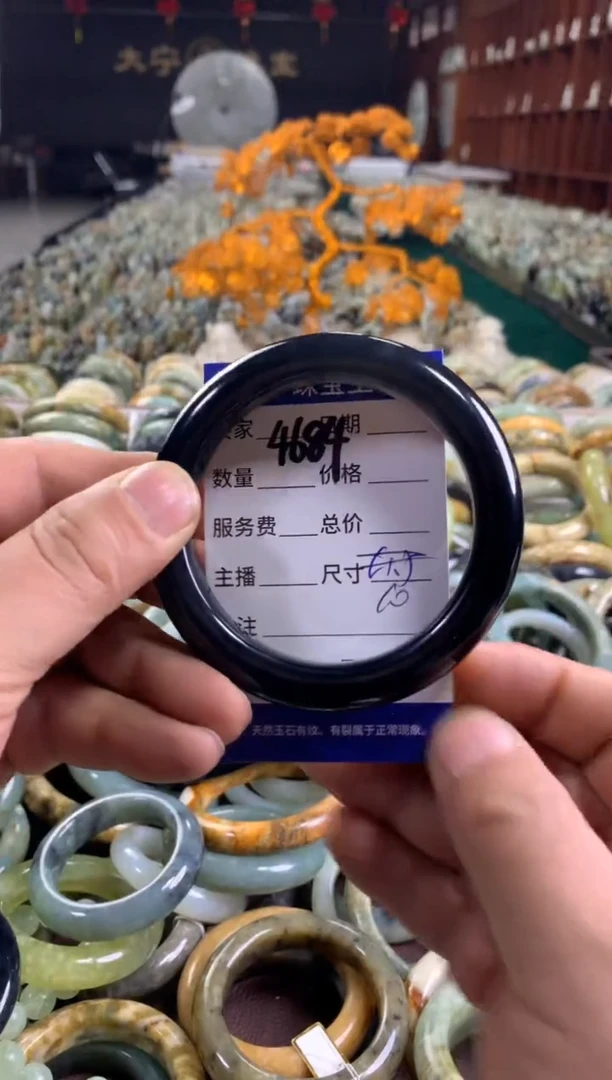 未镶嵌蛇纹石玉手镯4684