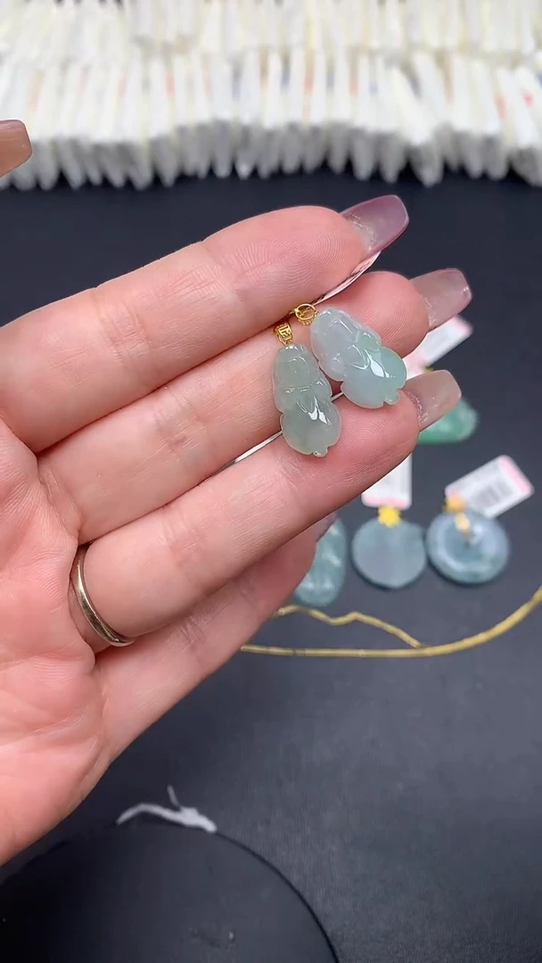 翡翠18K金镶嵌吊坠(不含链)MS188291（多样性发一件）