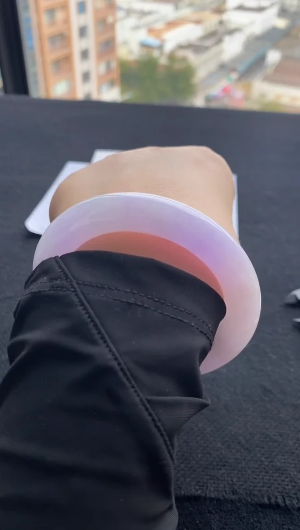 【闪购商品】翡翠手镯未镶嵌买断价XW23015962